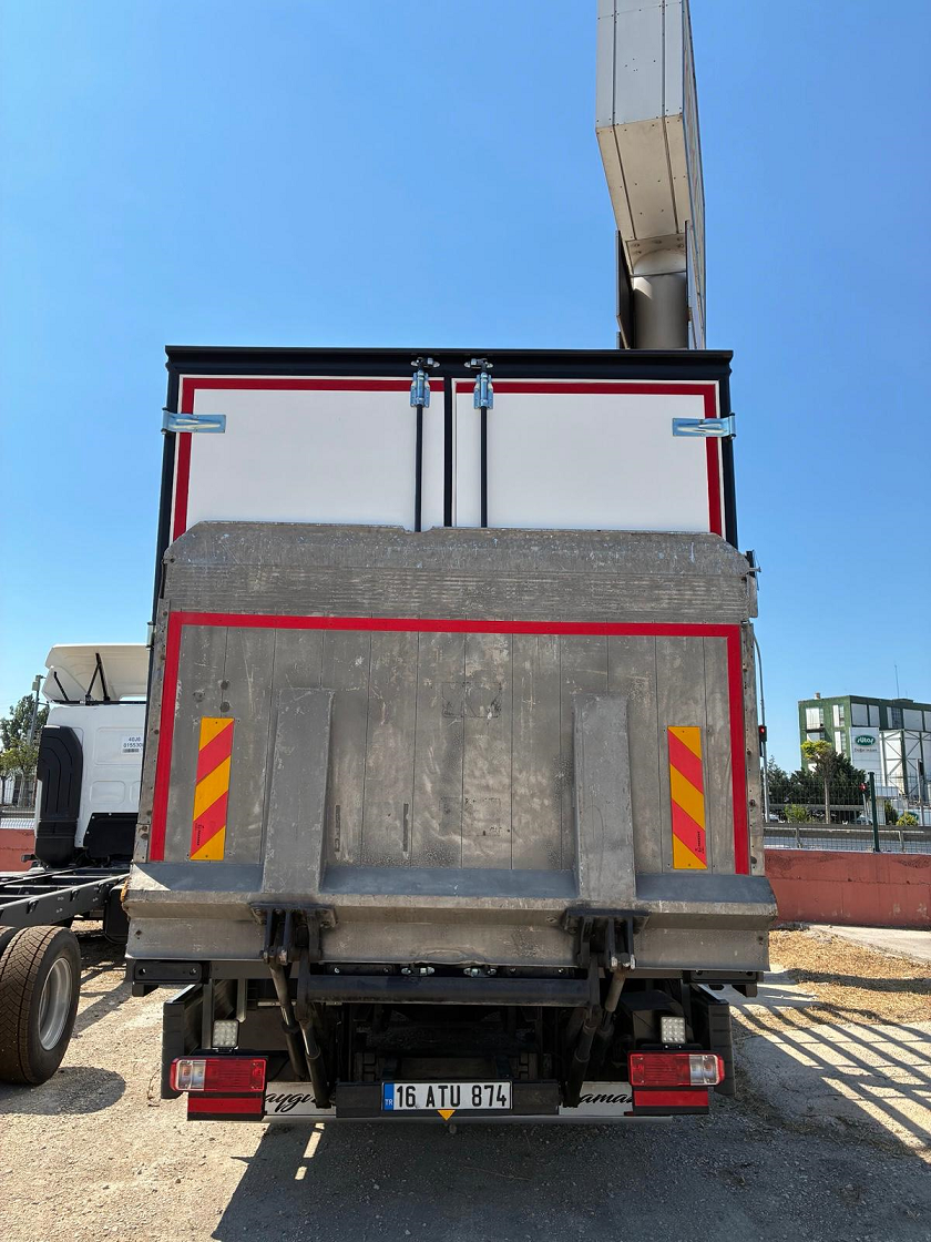 Arka Lift Kapaklı Kasalar